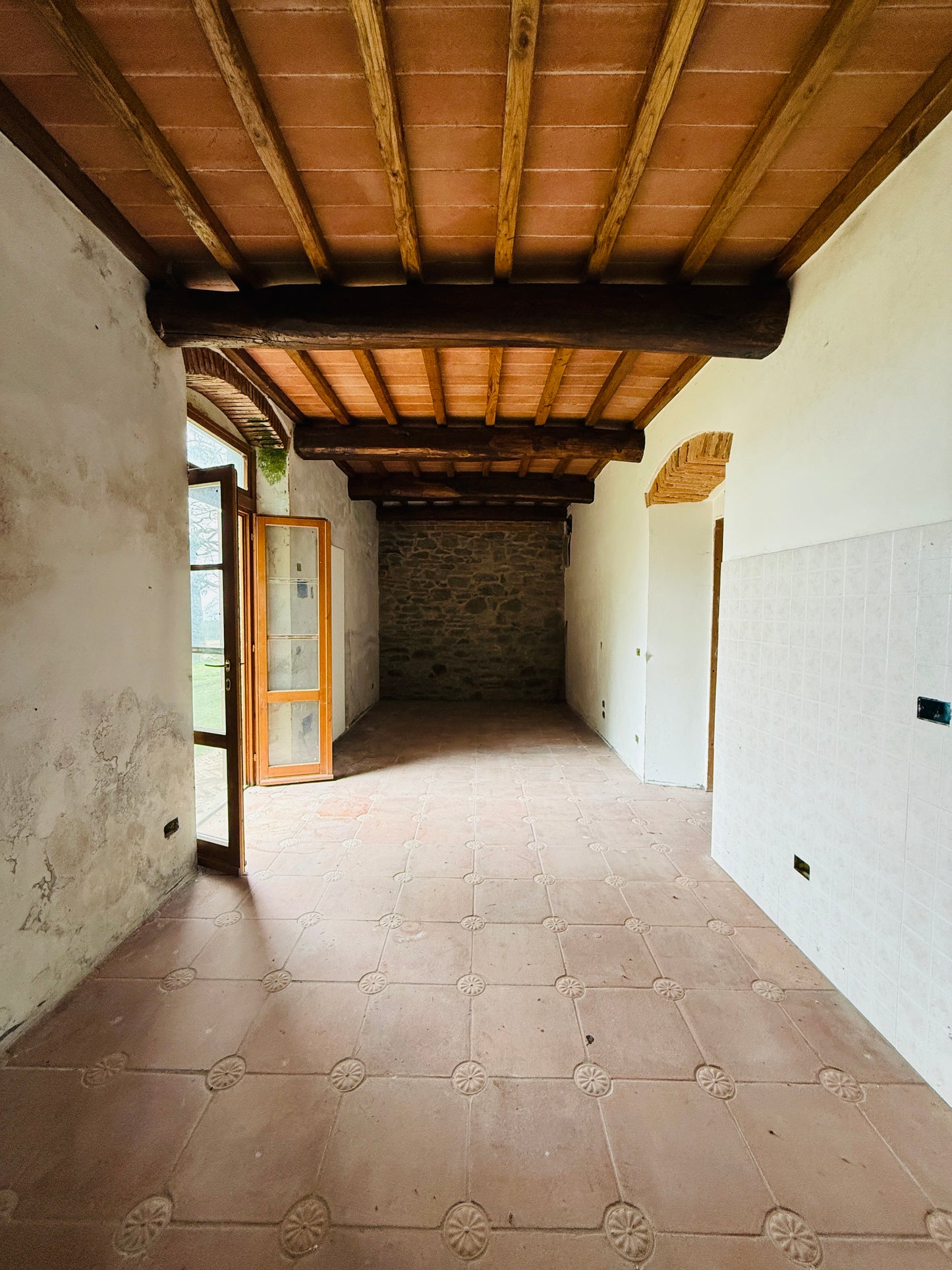 Stunning property in Tuscany: a unique opportunity surrounded by nature