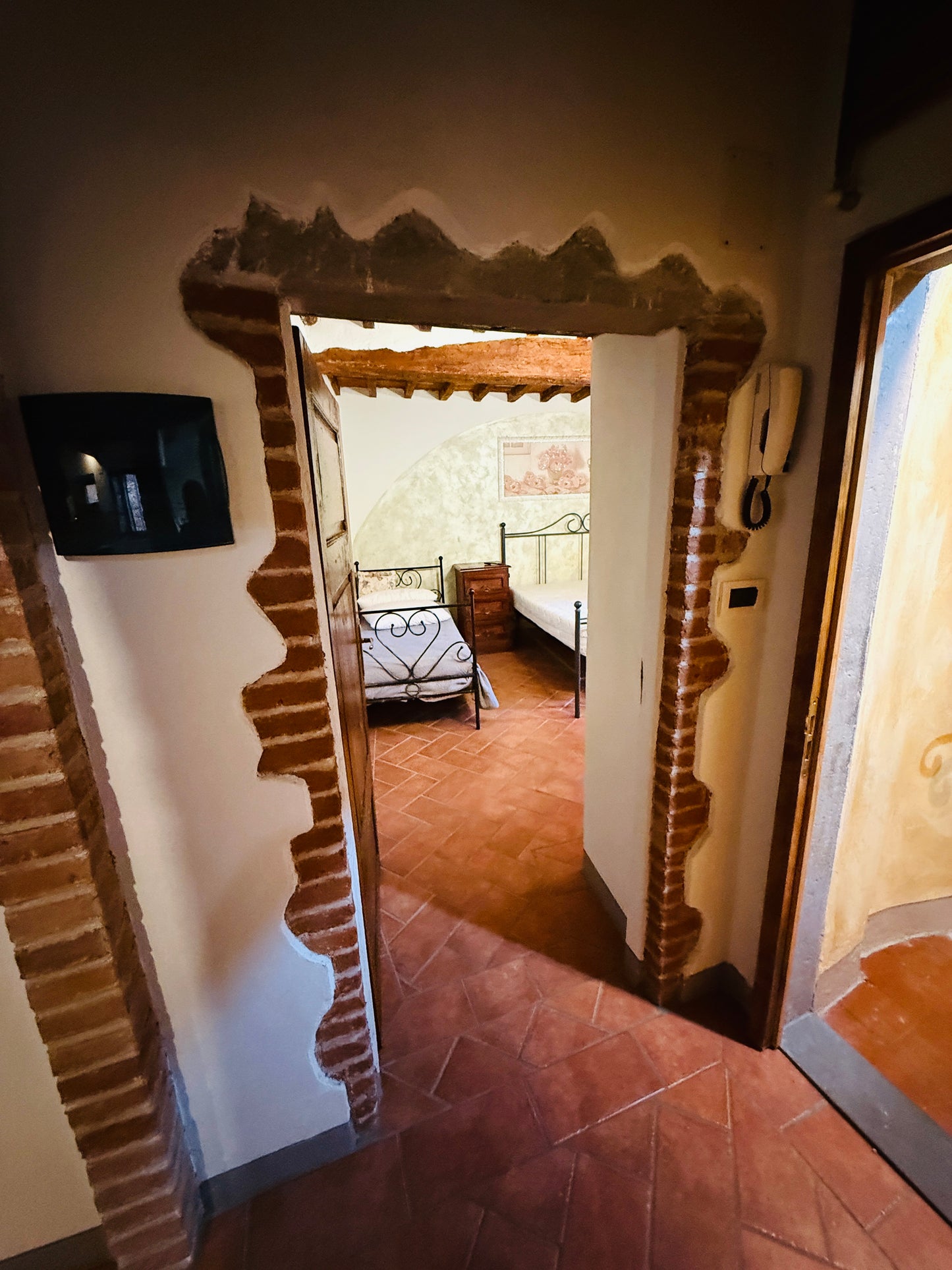 Small apartment for long rent NOT AVAILABLE