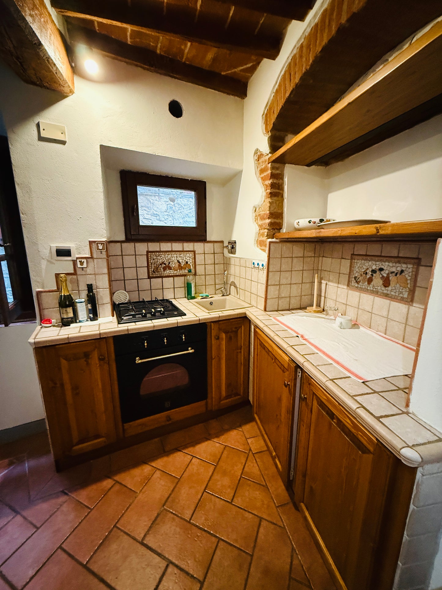 Small apartment for long rent NOT AVAILABLE
