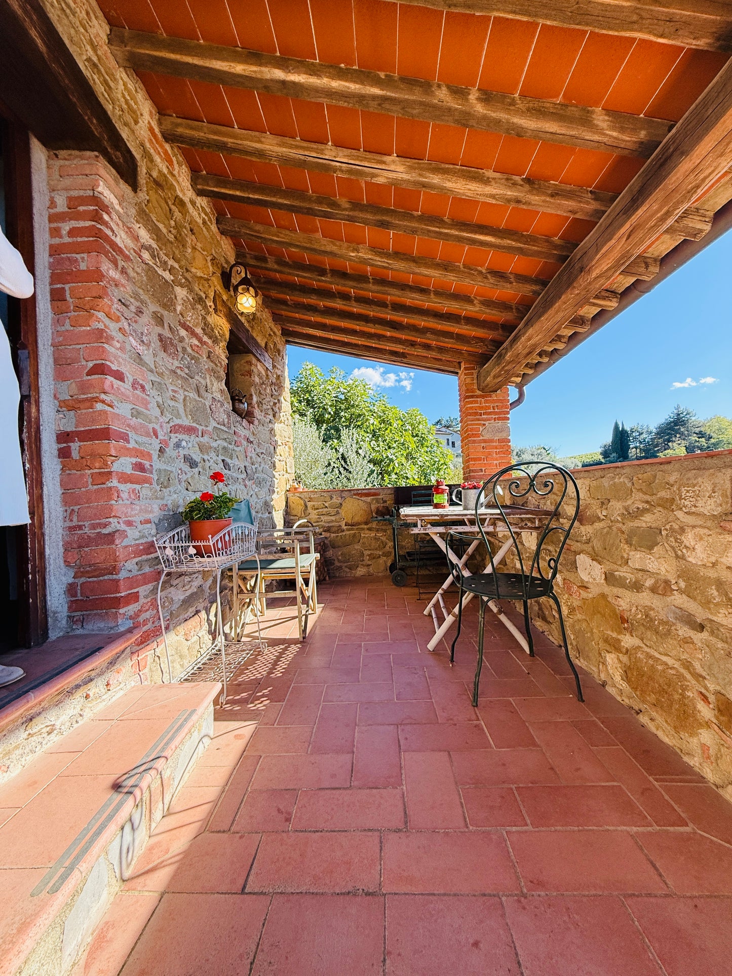 SOLD House in a village with swimming pool and view