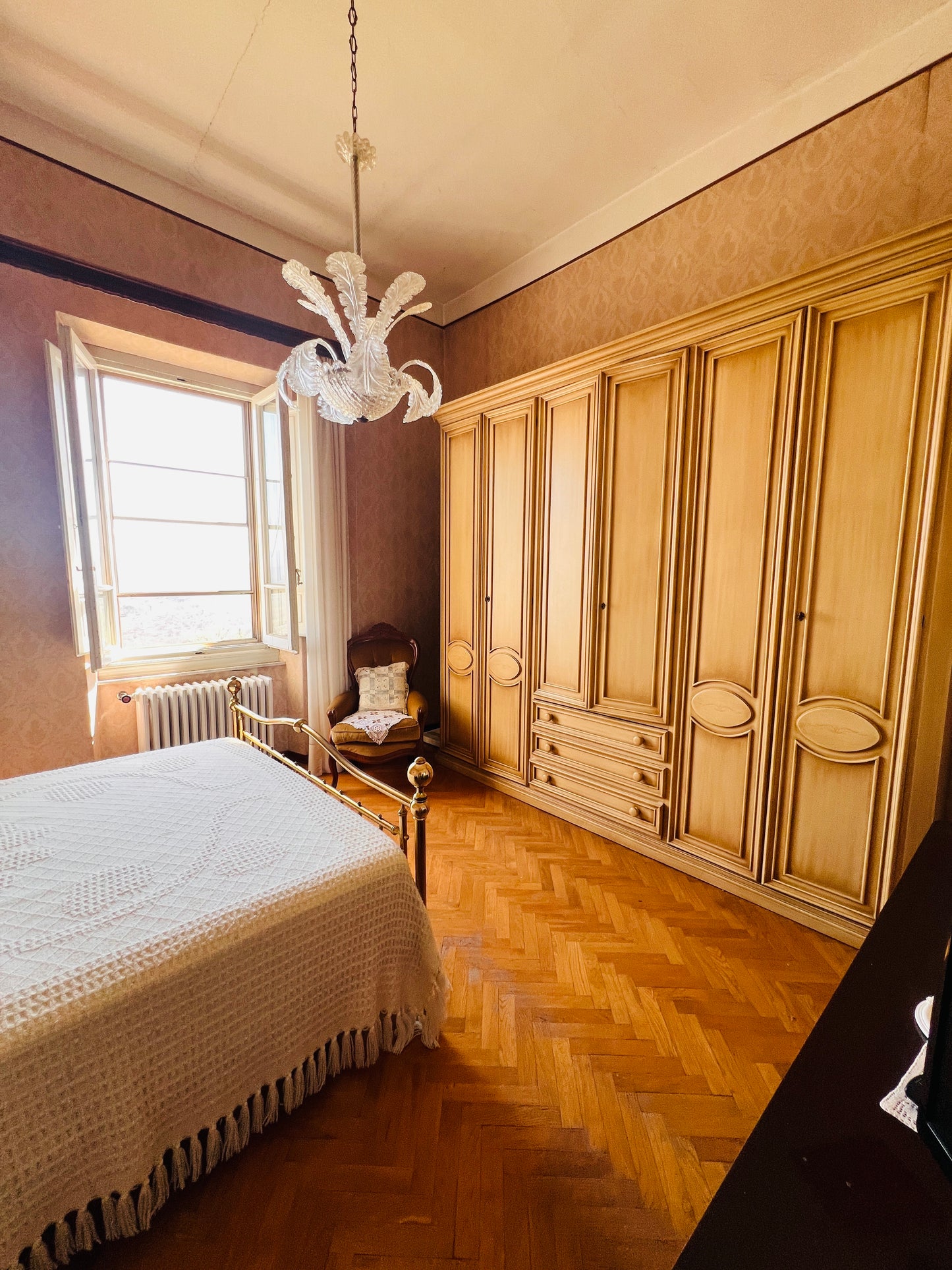 Elegant apartment with view