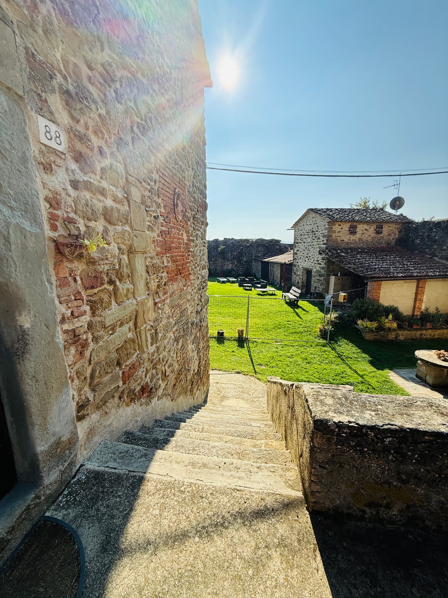 Portion of a castle ready to move into, 3 km from the centre of Anghiari