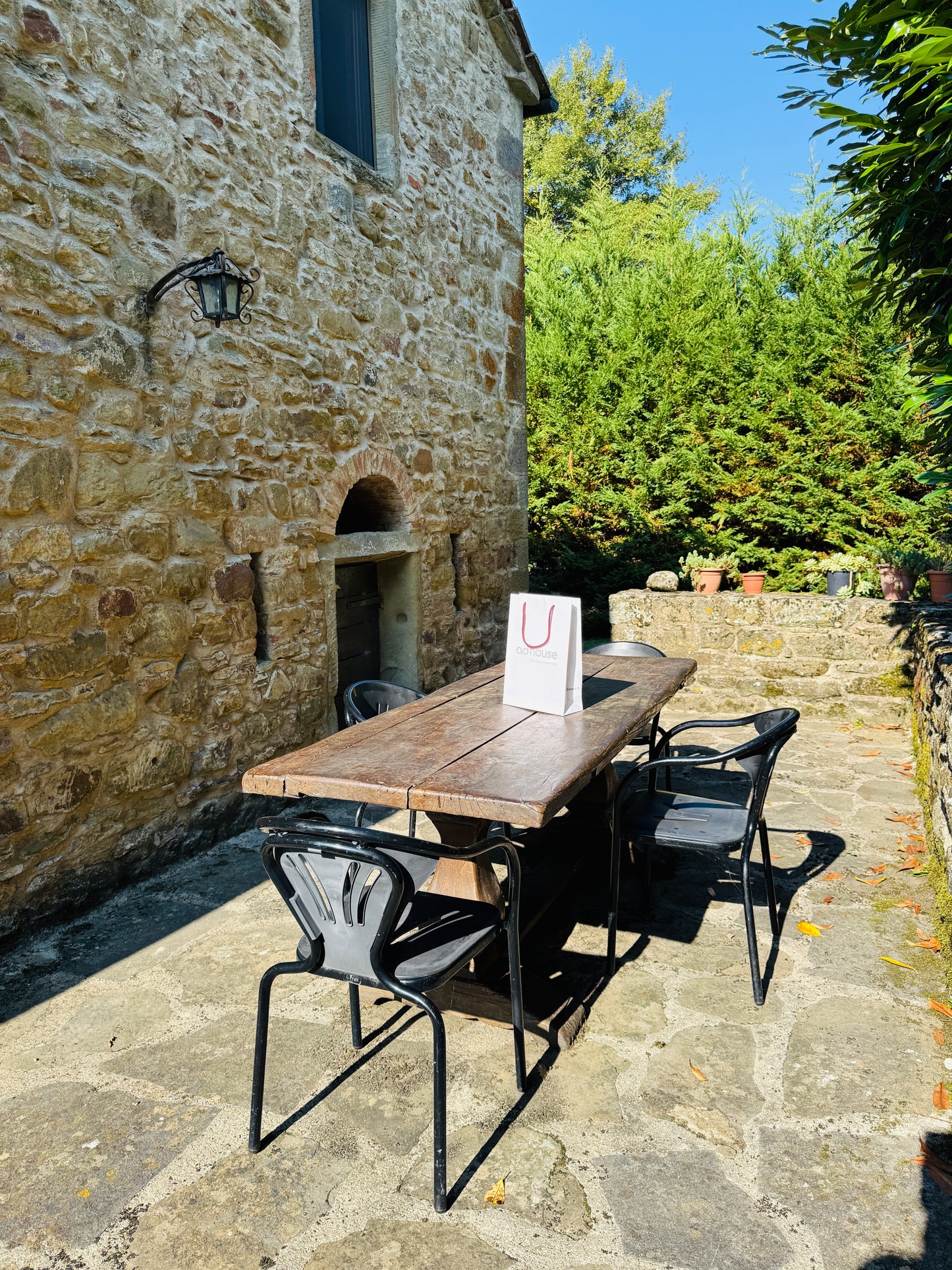 Portion of a castle ready to move into, 3 km from the centre of Anghiari
