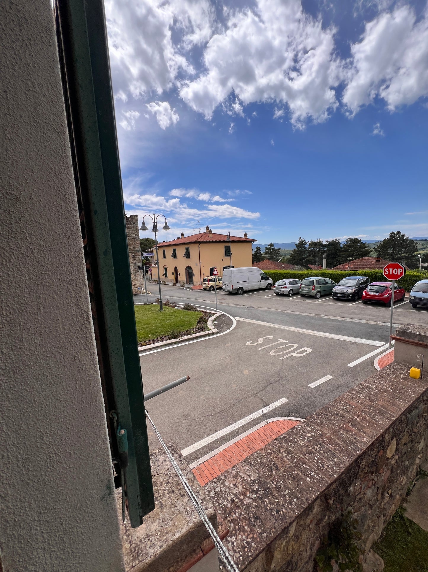 Two bedrooms, garden, balcony, big cellar and storage