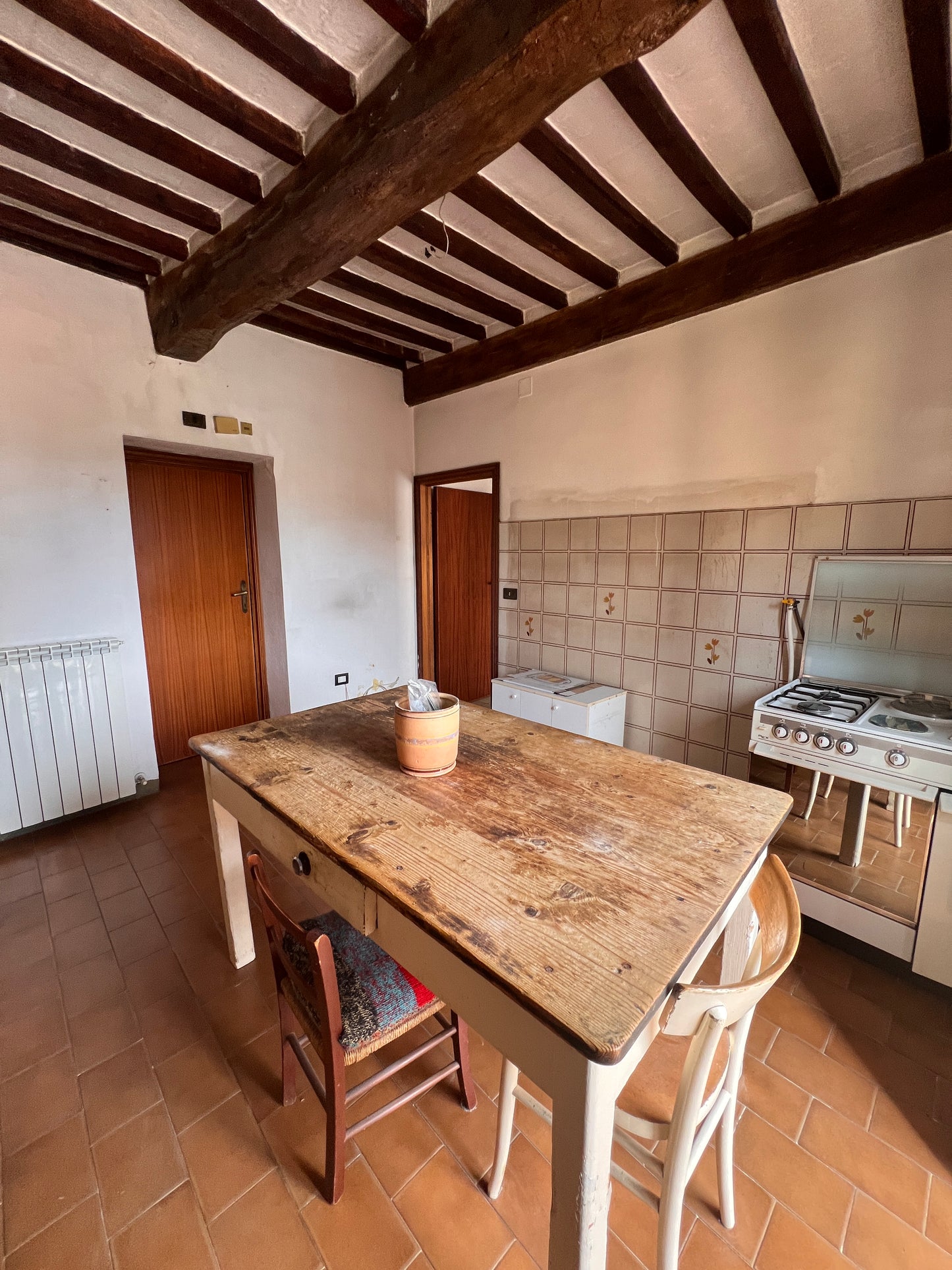 Two bedrooms, garden, balcony, big cellar and storage