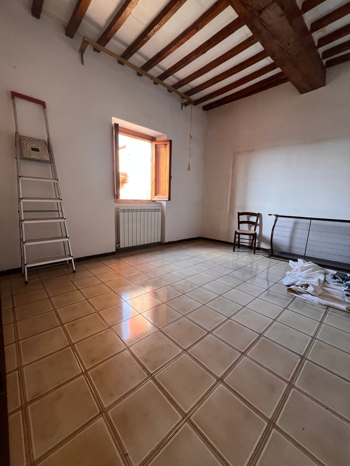 Two bedrooms, garden, balcony, big cellar and storage