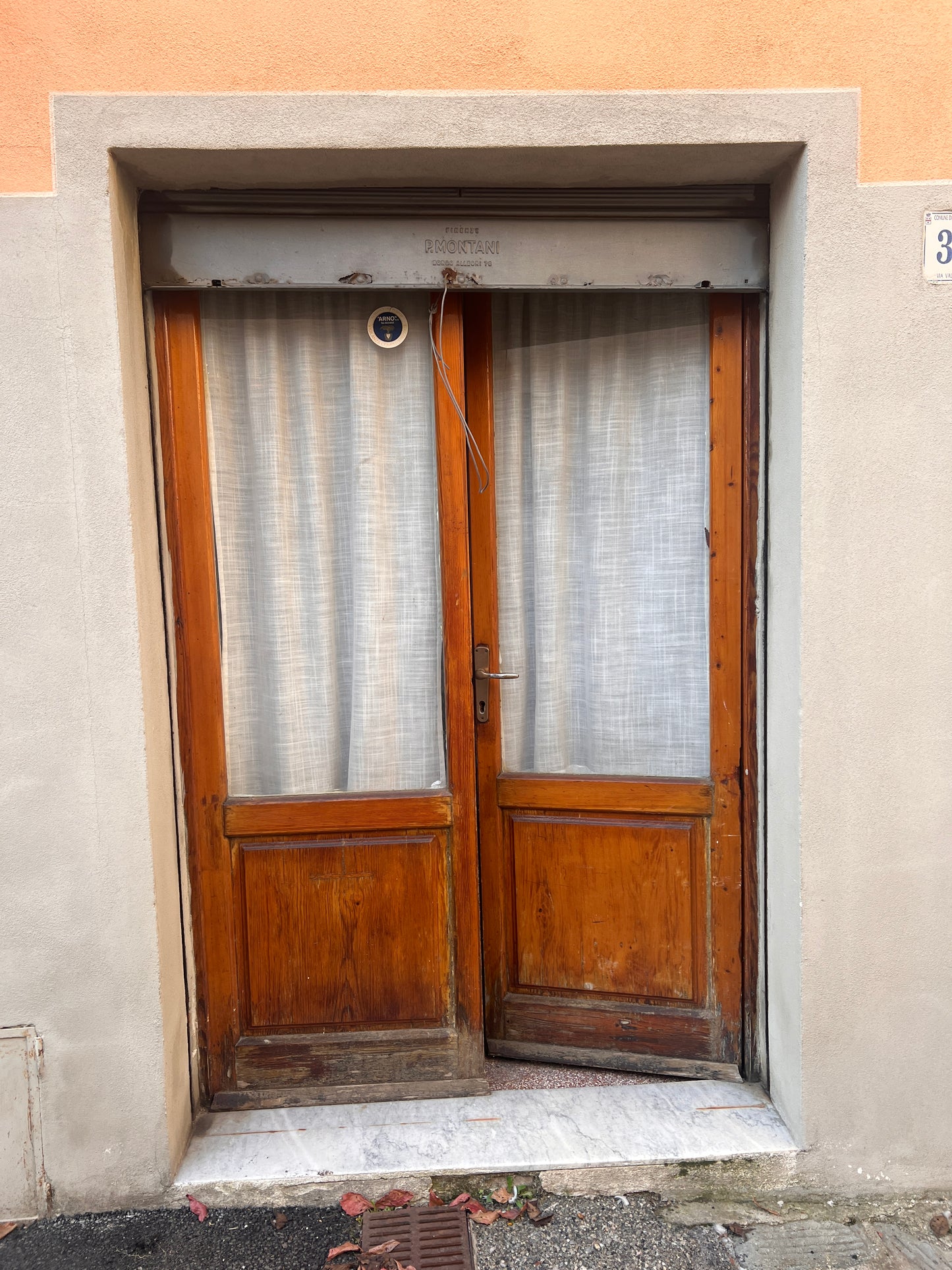 Two bedrooms, garden, balcony, big cellar and storage