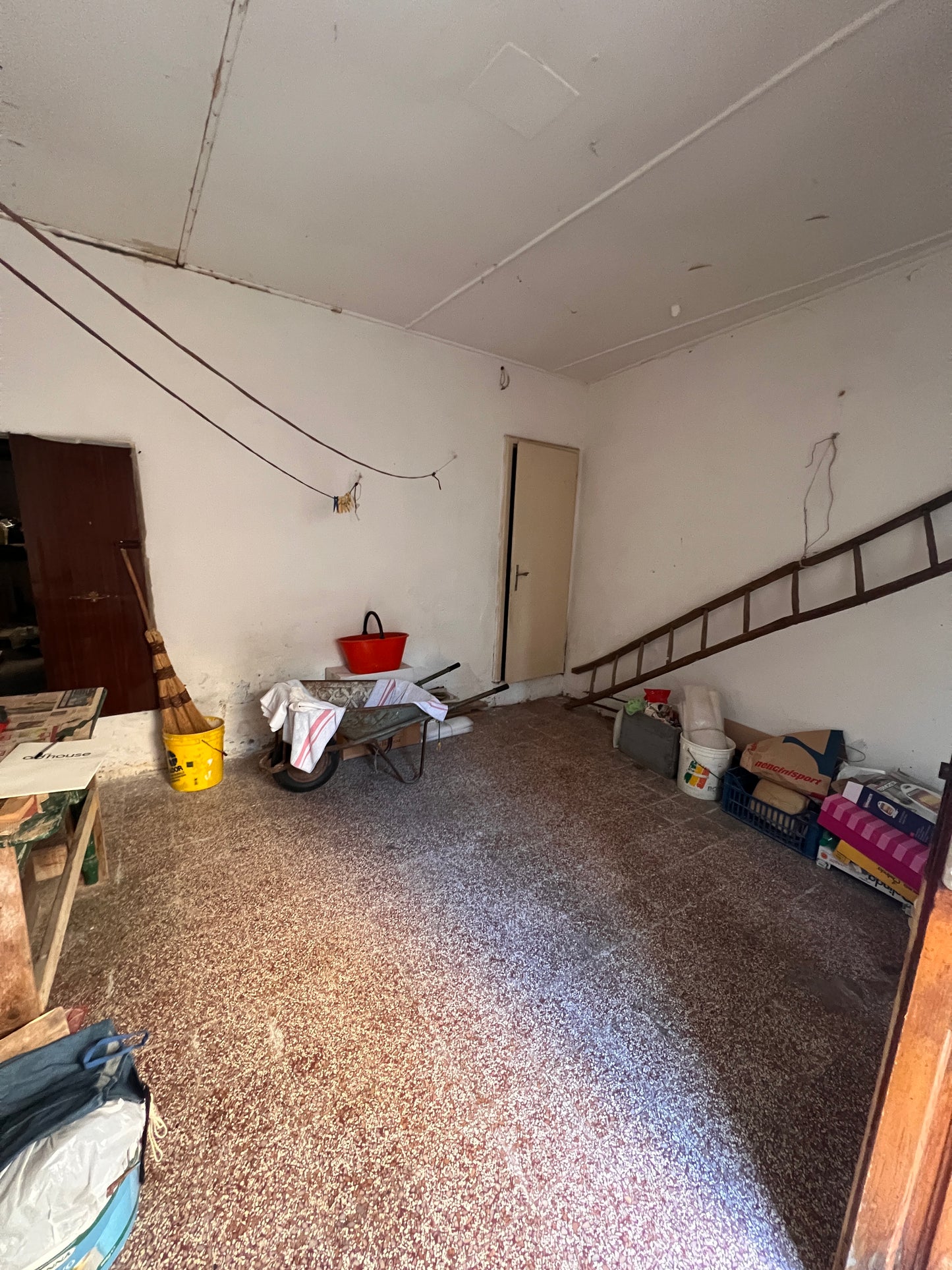Two bedrooms, garden, balcony, big cellar and storage