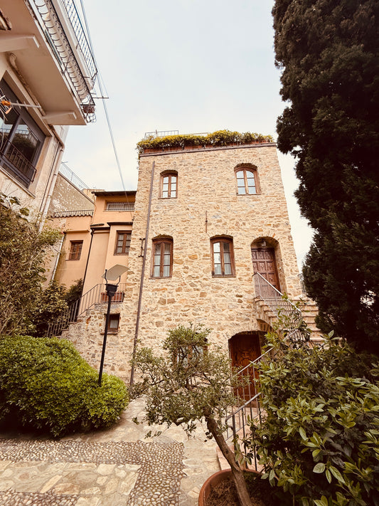 Renovated stone tower with a sea view