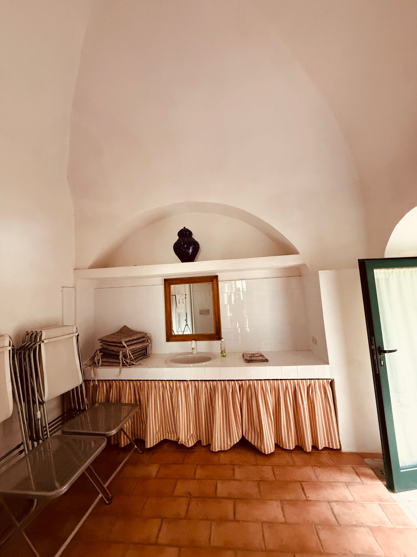 Renovated stone tower with a sea view