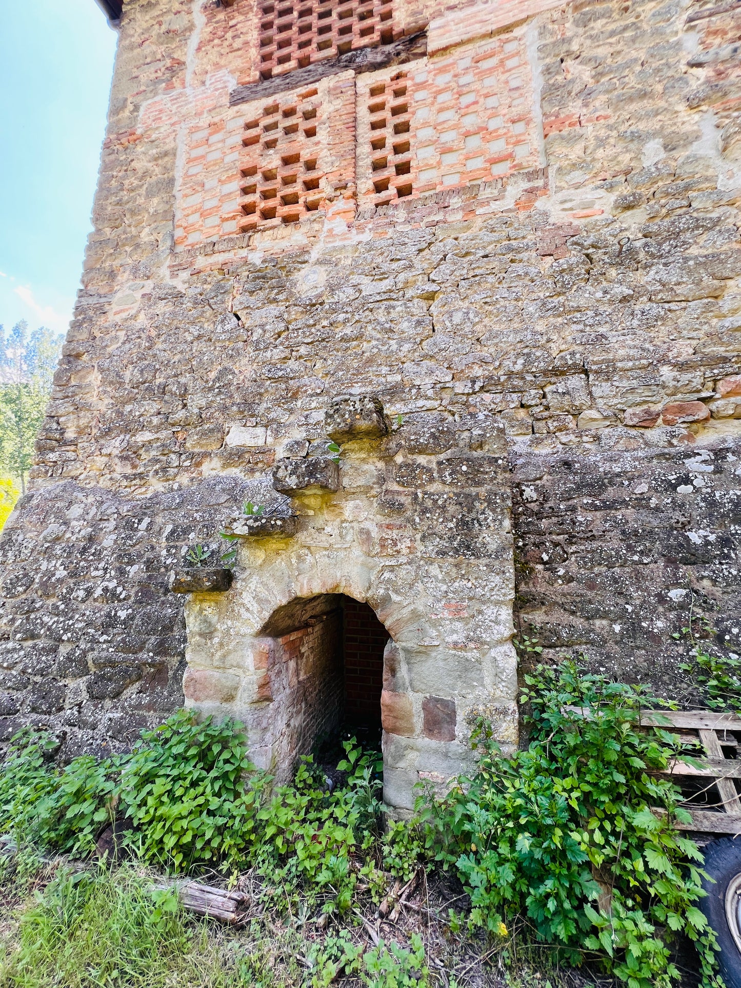 Former riding stables