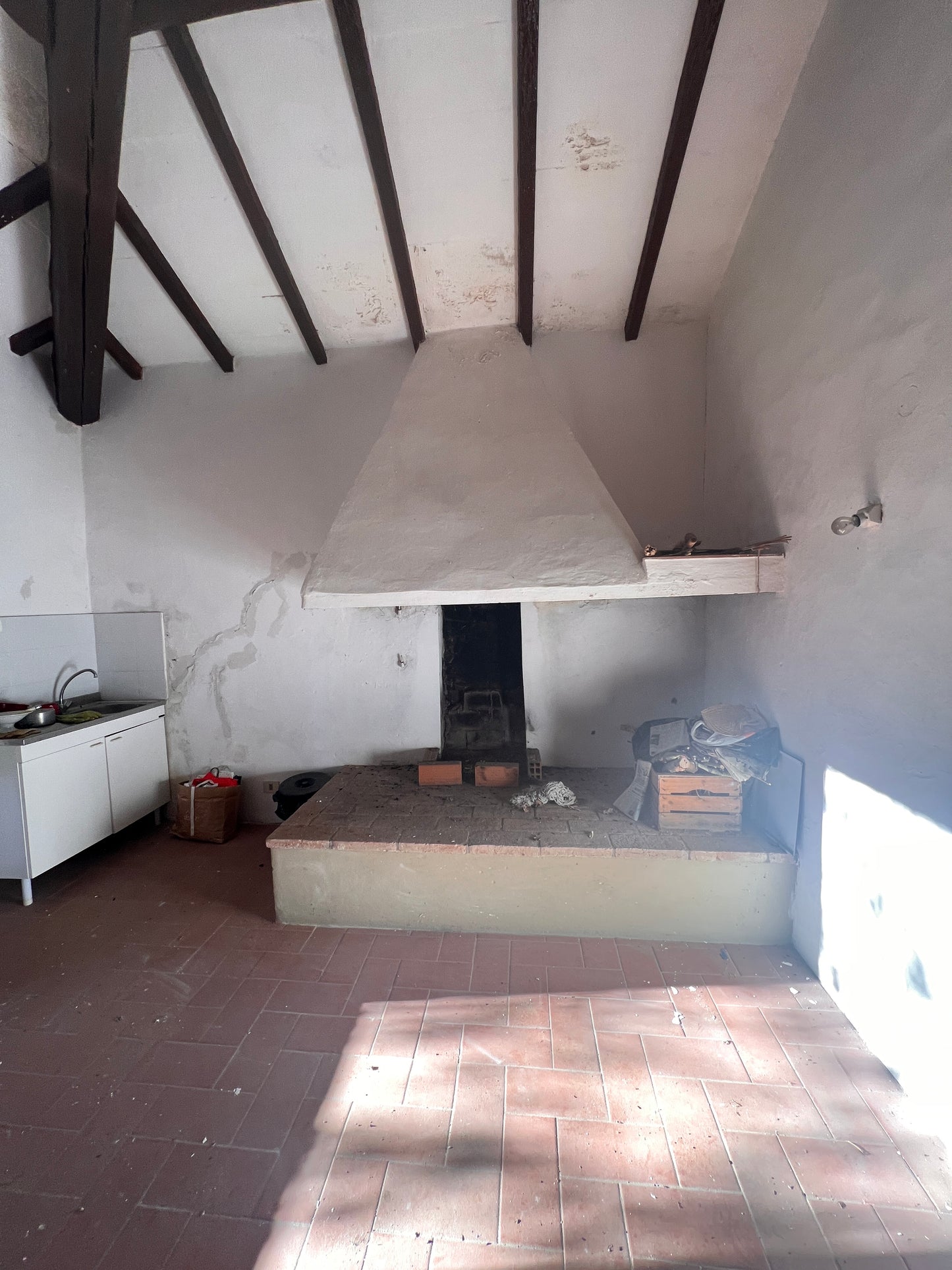 Farmhouse with land