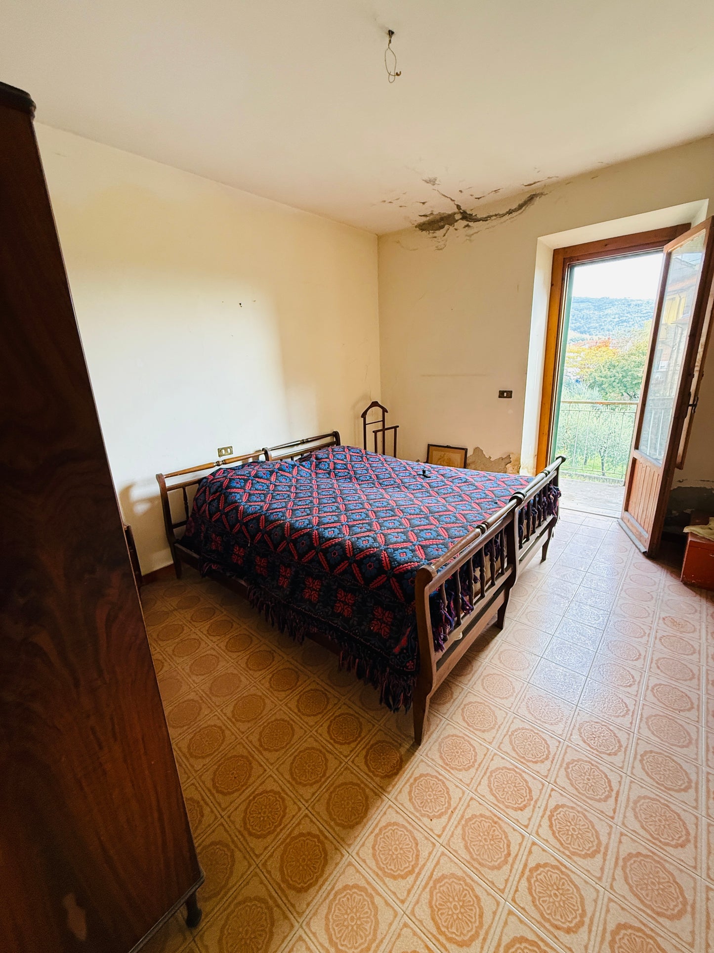 UNDER CONTRACT Apartment for Sale - An Opportunity Not to Be Missed!