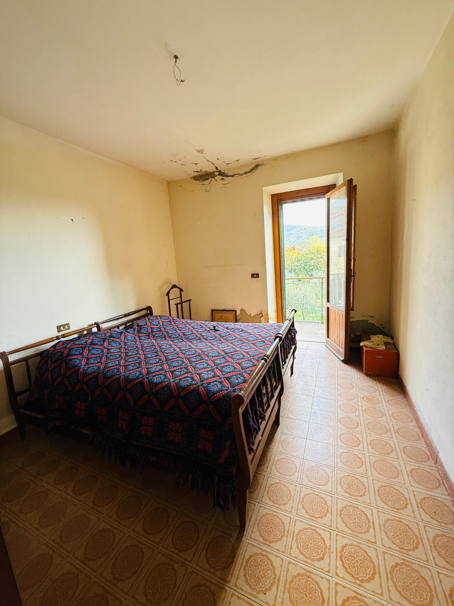 UNDER CONTRACT Apartment for Sale - An Opportunity Not to Be Missed!