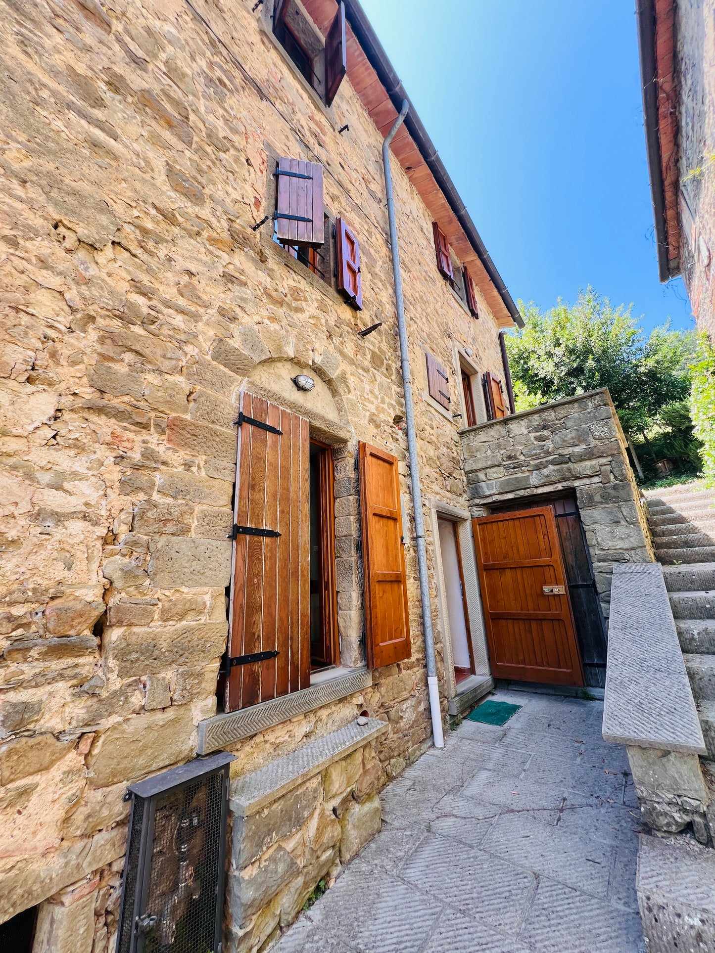 Renovated apartments in the Casentino forest