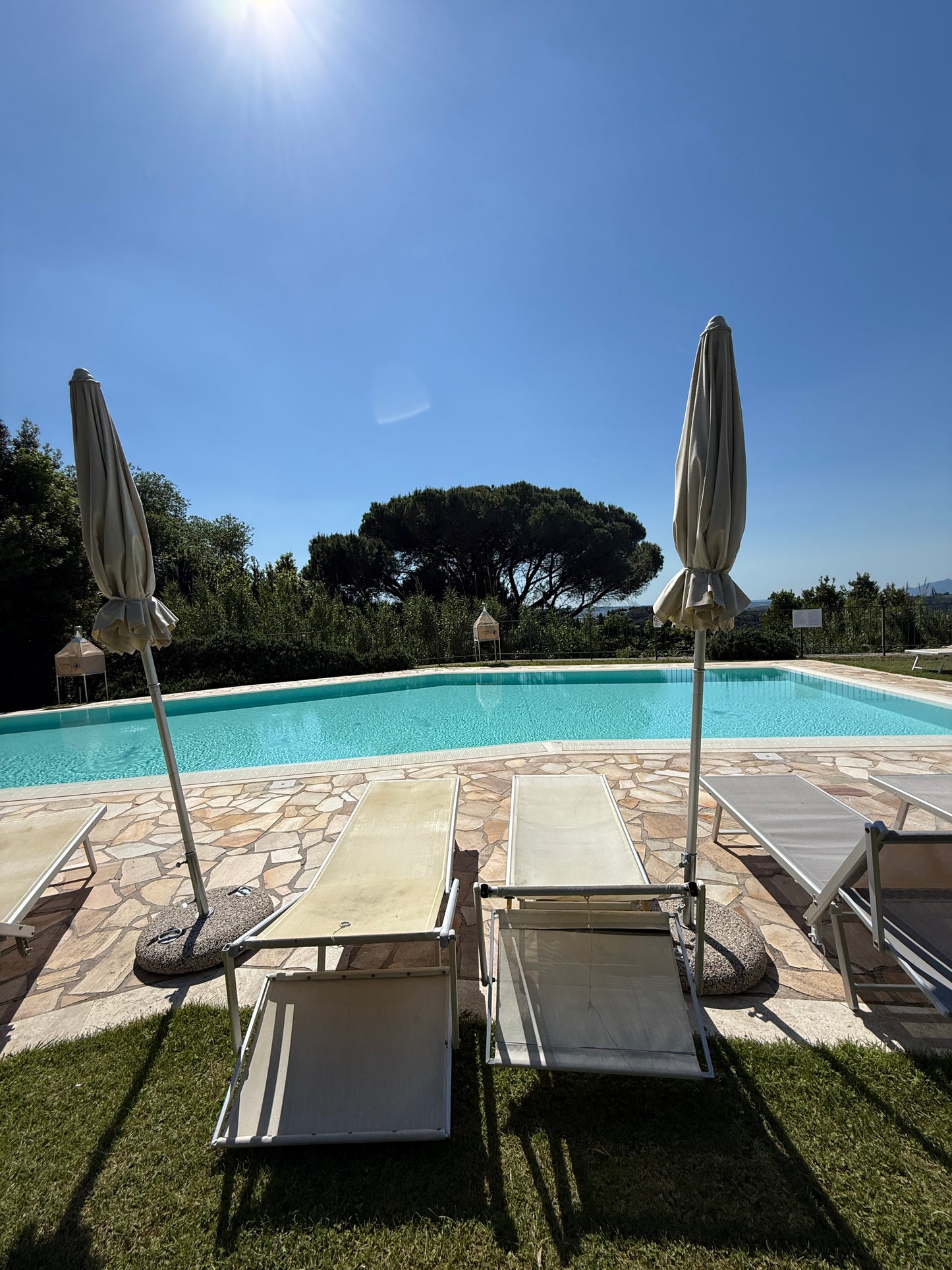 Renovated Penthouse with Panoramic View and Pool