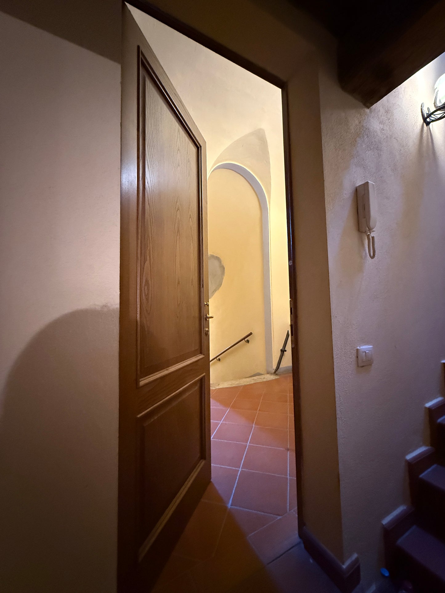 Charming Two-Room Apartment in the Historic Heart of the City on Via Soccini