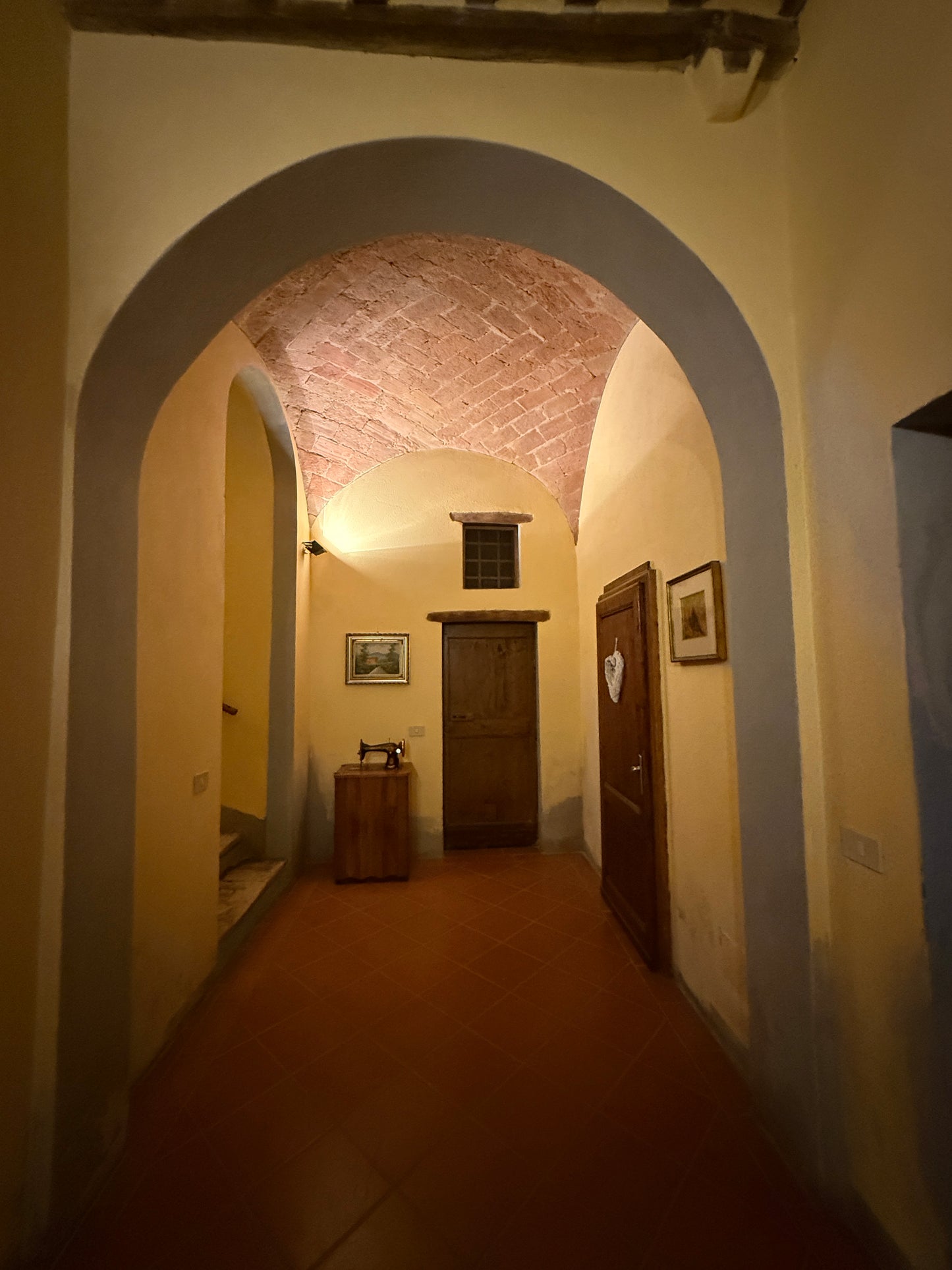 Charming Two-Room Apartment in the Historic Heart of the City on Via Soccini