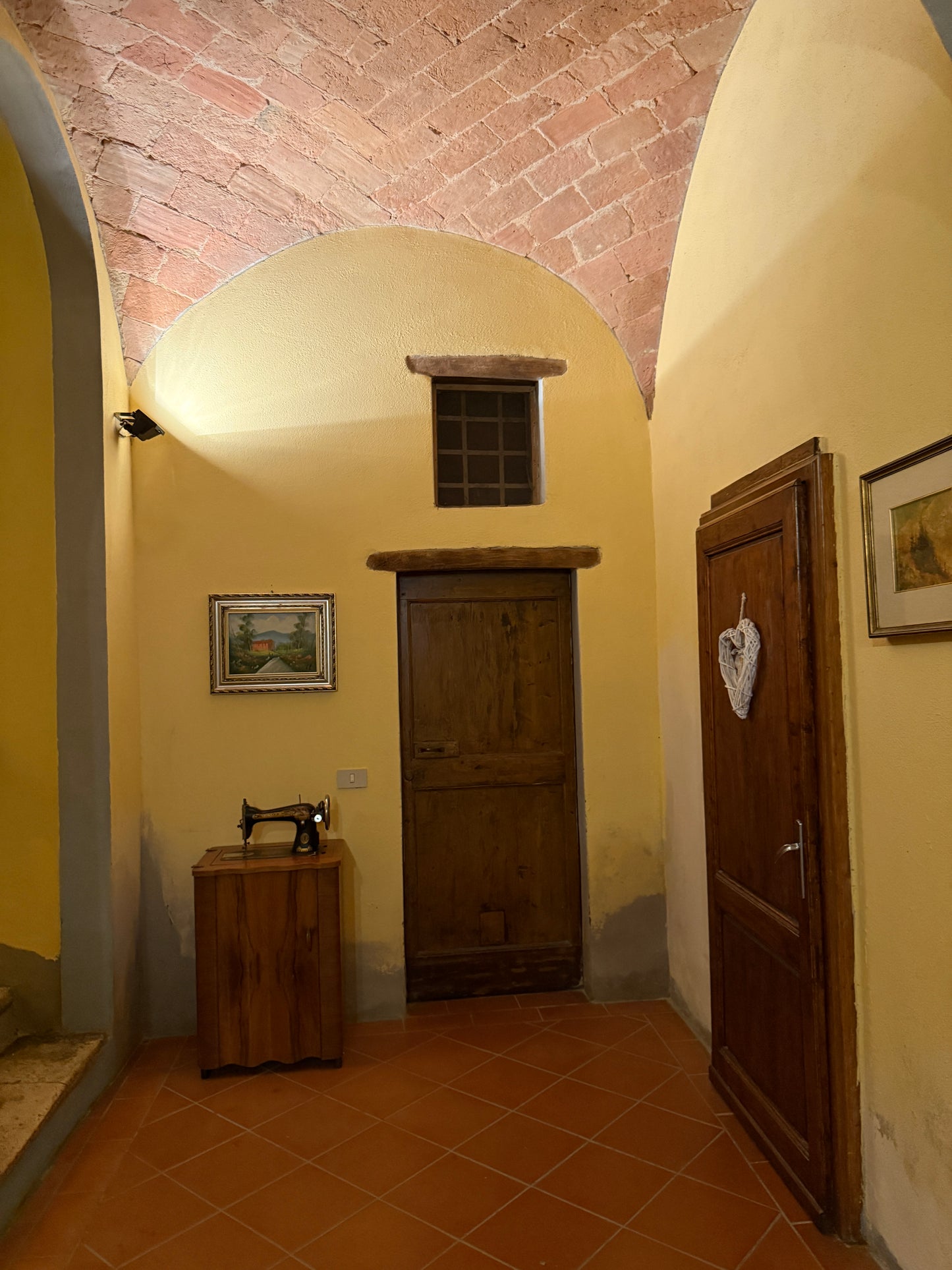 Charming Two-Room Apartment in the Historic Heart of the City on Via Soccini
