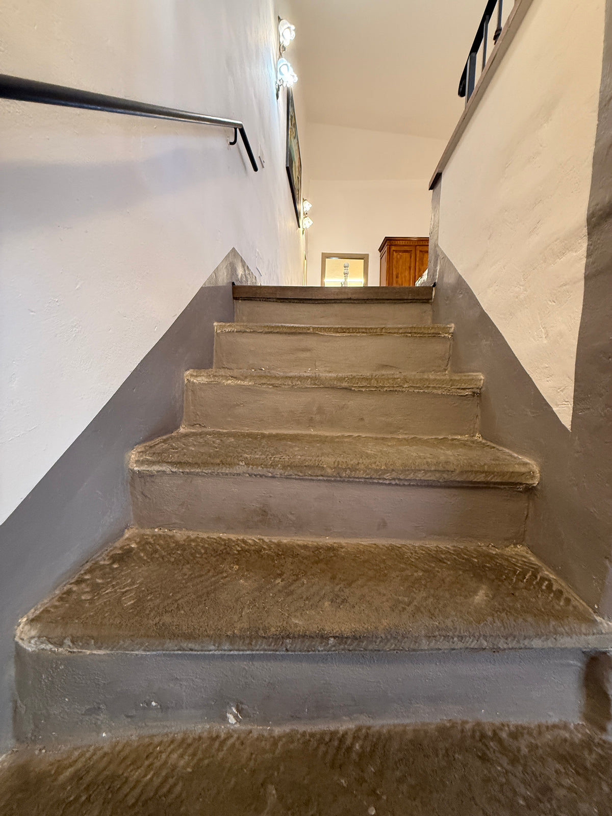Historic Tower in the Heart of Laterina Renovated - A Unique Opportunity