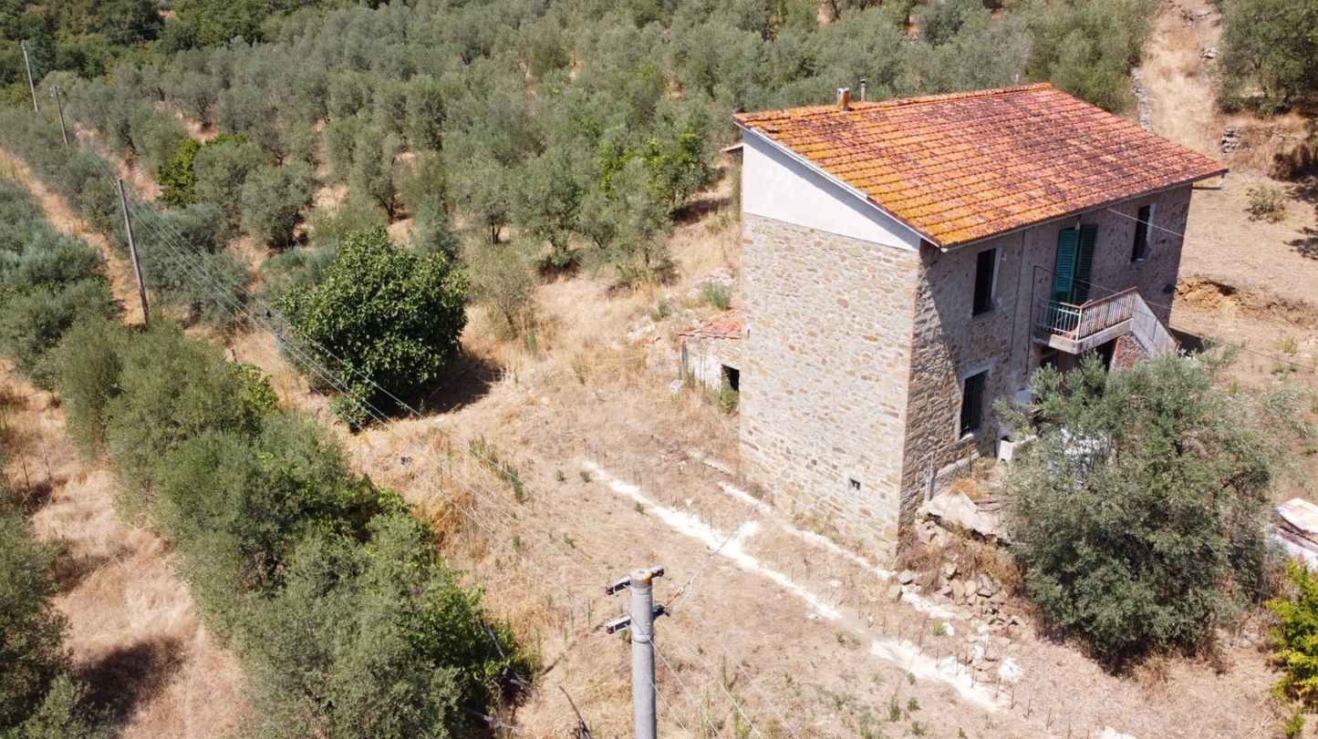 Tuscan Farmhouse