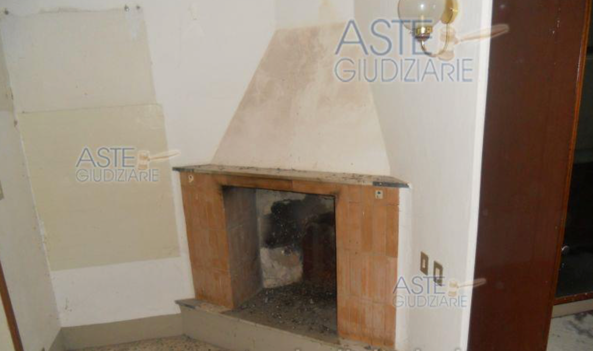 Apartament + Land