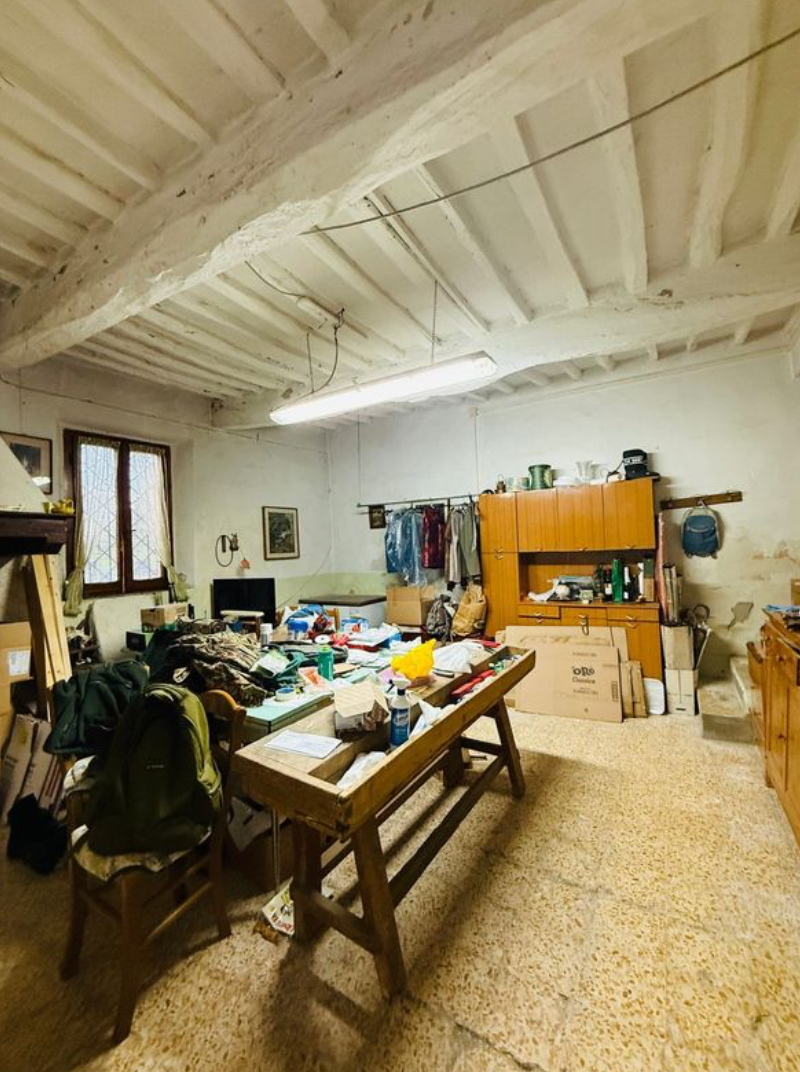 Open space in Montefoscoli