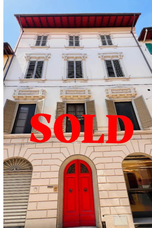 SOLD Luxury apartment