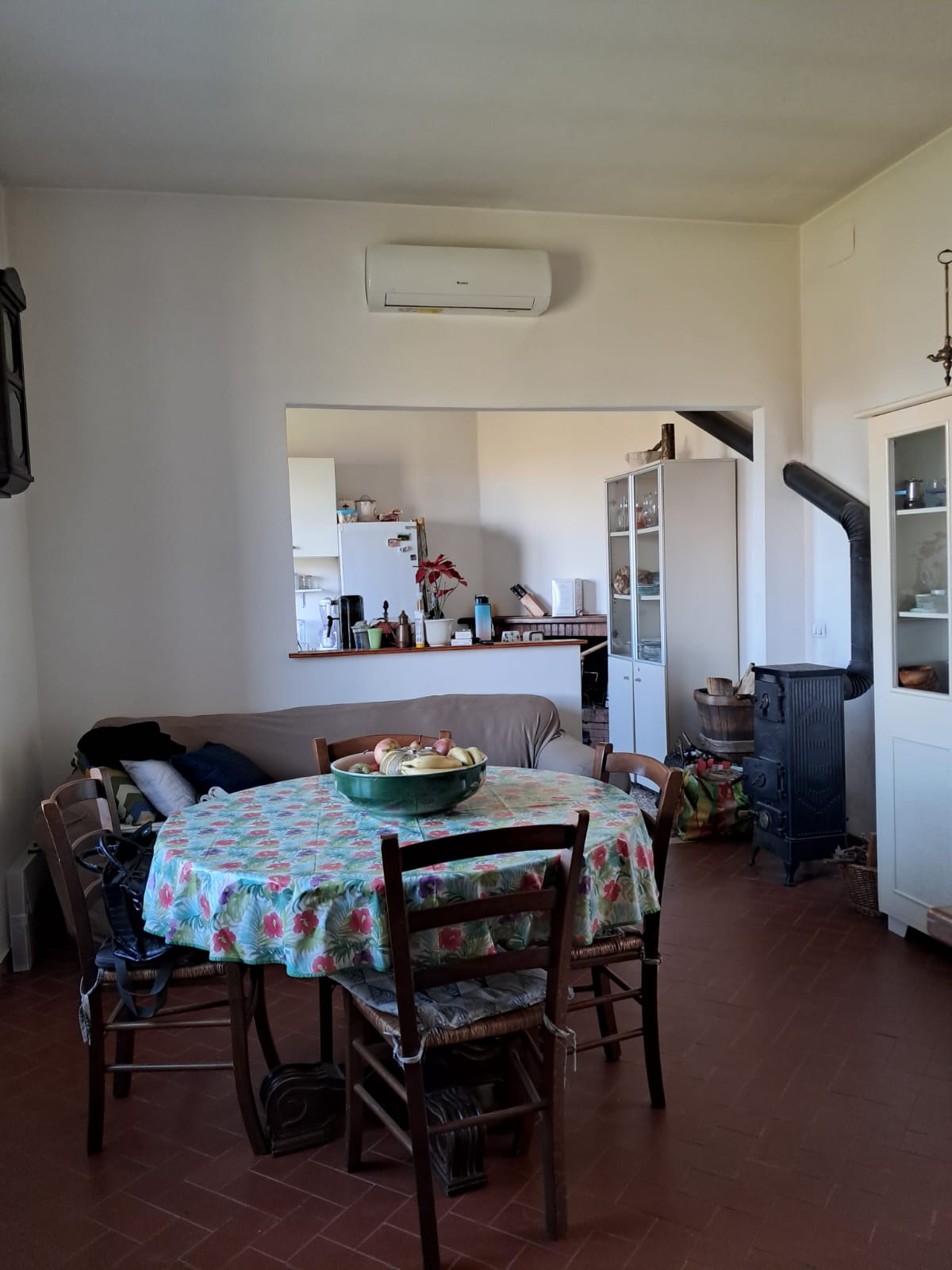 Move-in Ready Apartment Close to Amenities