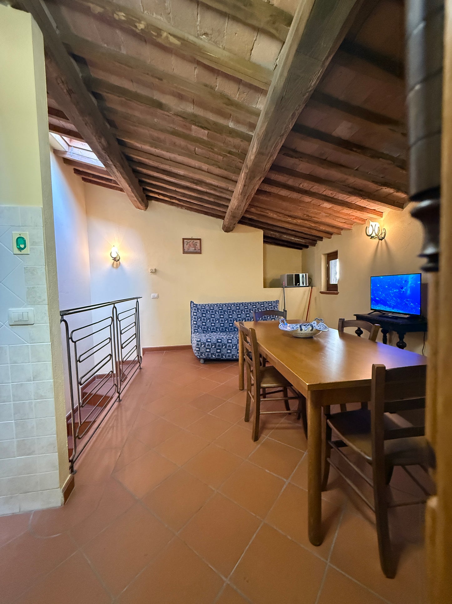 Charming Two-Room Apartment in the Historic Heart of the City on Via Soccini