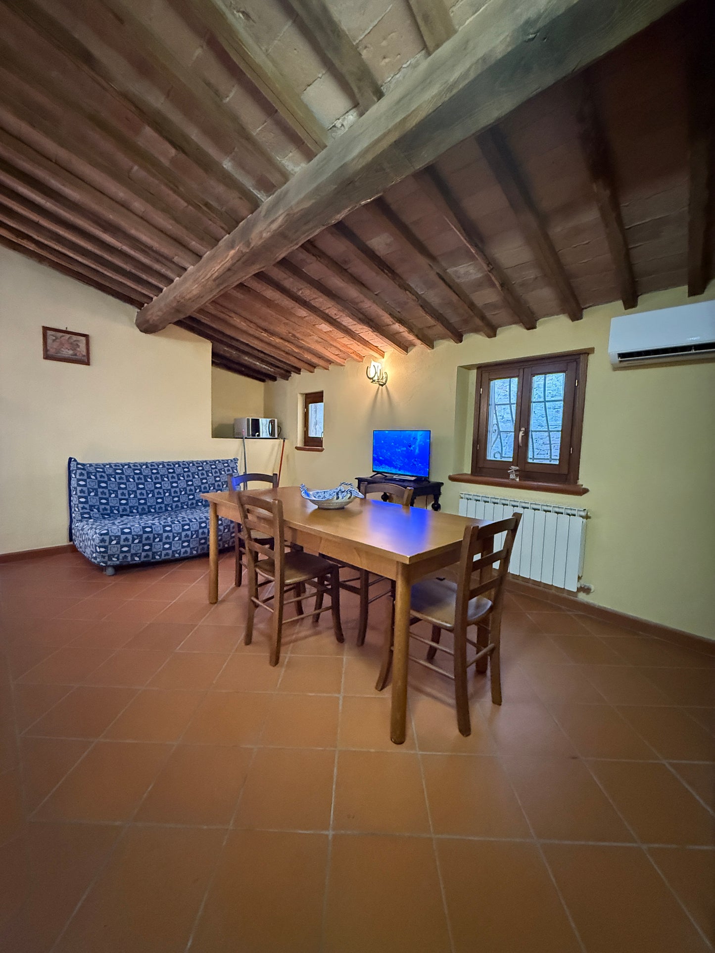 Charming Two-Room Apartment in the Historic Heart of the City on Via Soccini