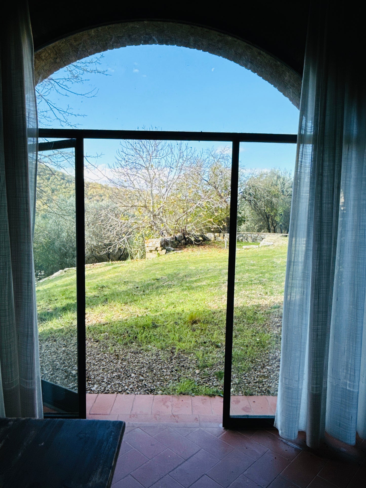 Renovated farmhouse in Pieve a Presciano with pool and view