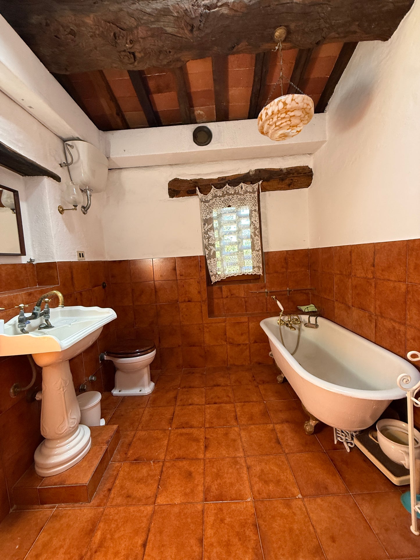 Charming Renovated Stone Barn with Pool
