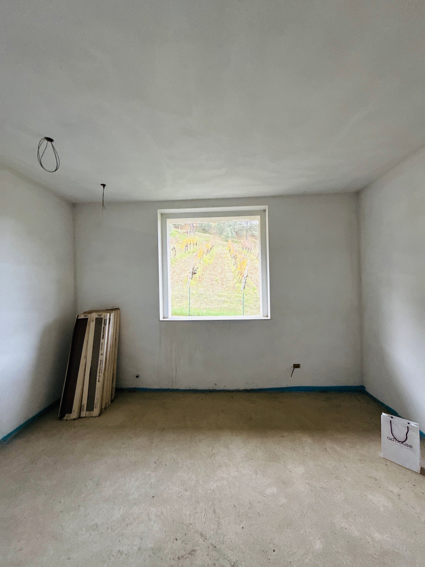 Semi-detached house for sale - advanced unfinished state