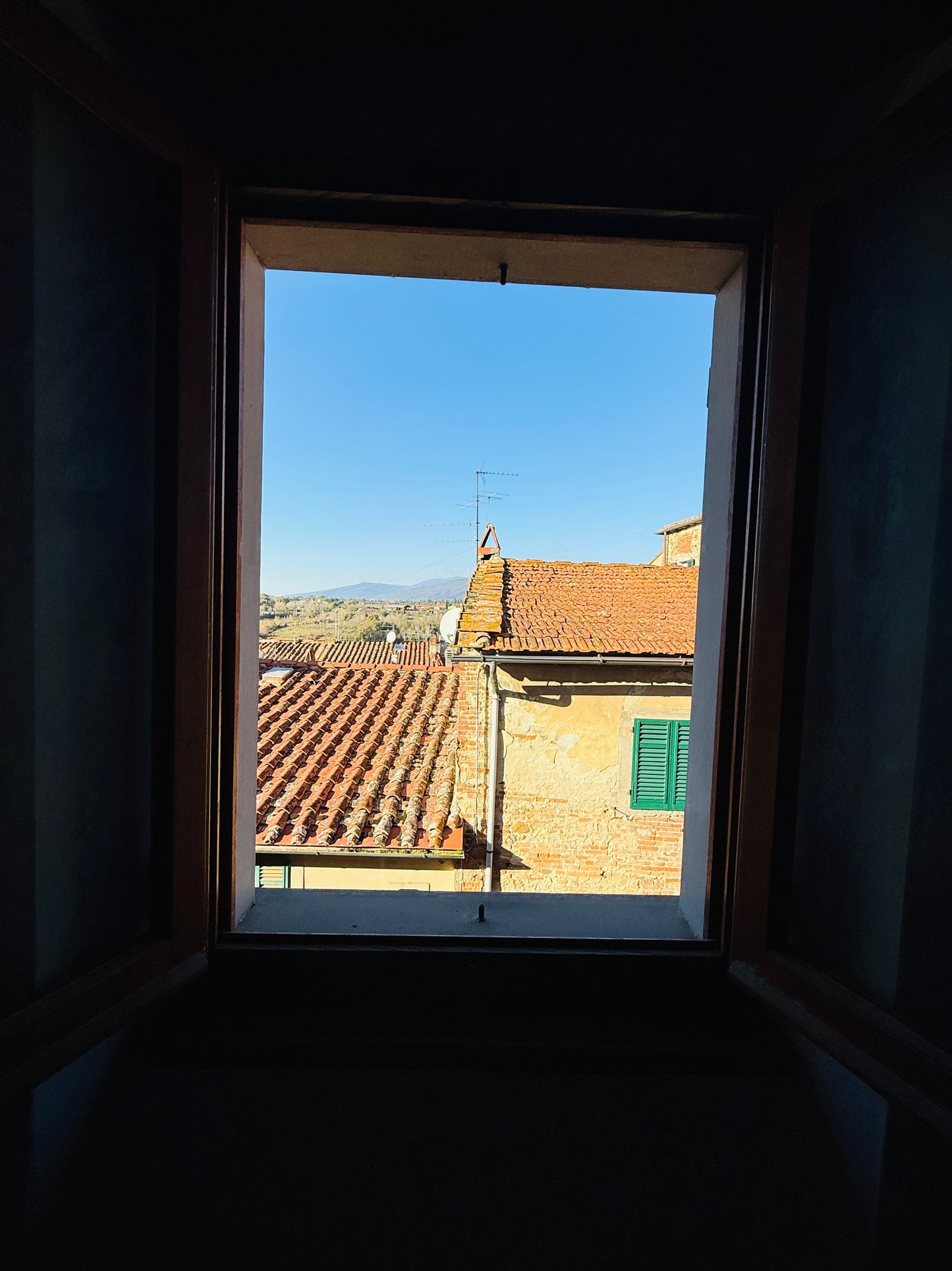 Completely renovated, never-inhabited detached townhouse in Laterina