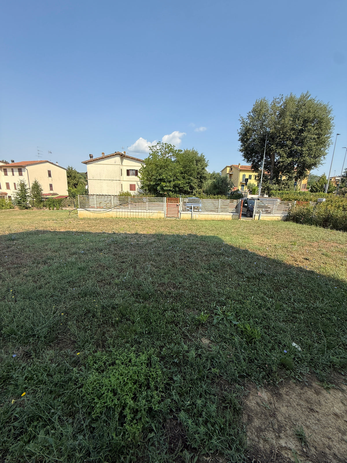 Detached house, new construction - unfinished, free on three sides