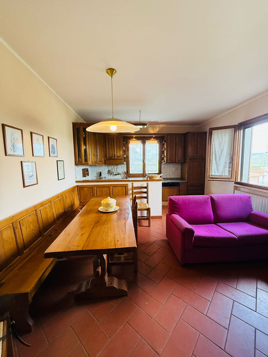 Detached house with three bedrooms and two bathrooms