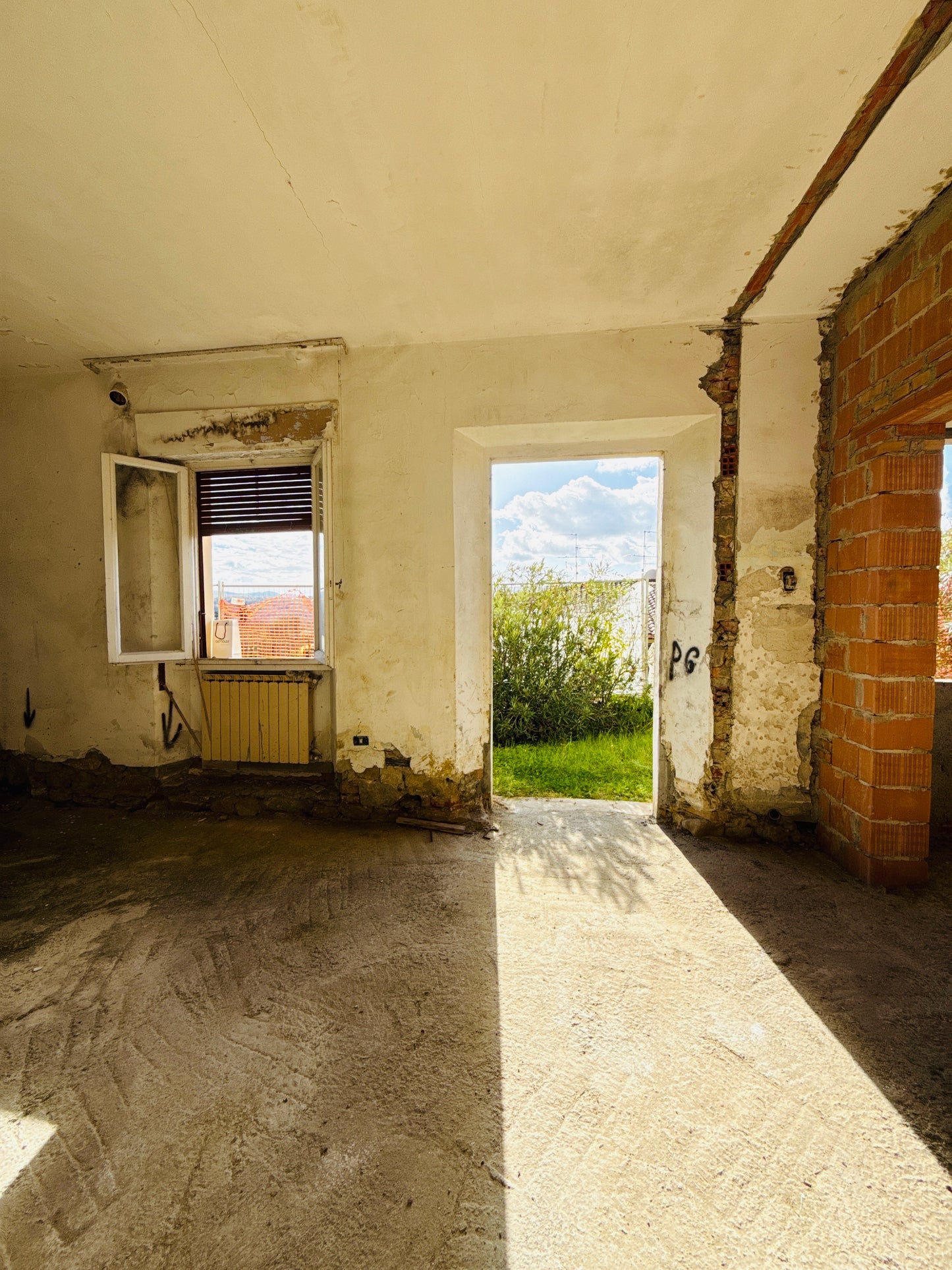 Detached house for sale in Laterina